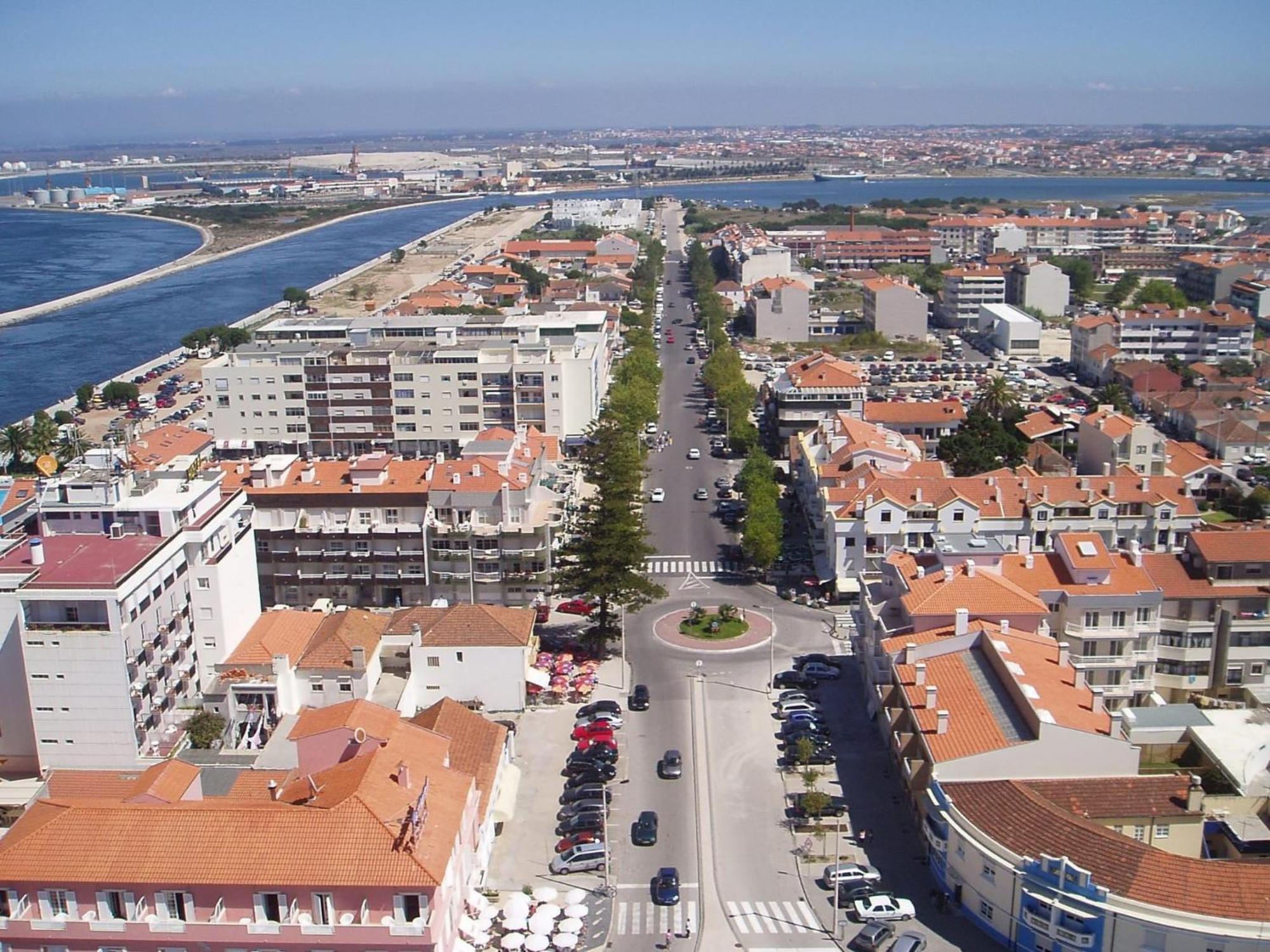 P&H Apartment Aveiro Exterior foto
